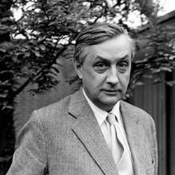 Peter Levi